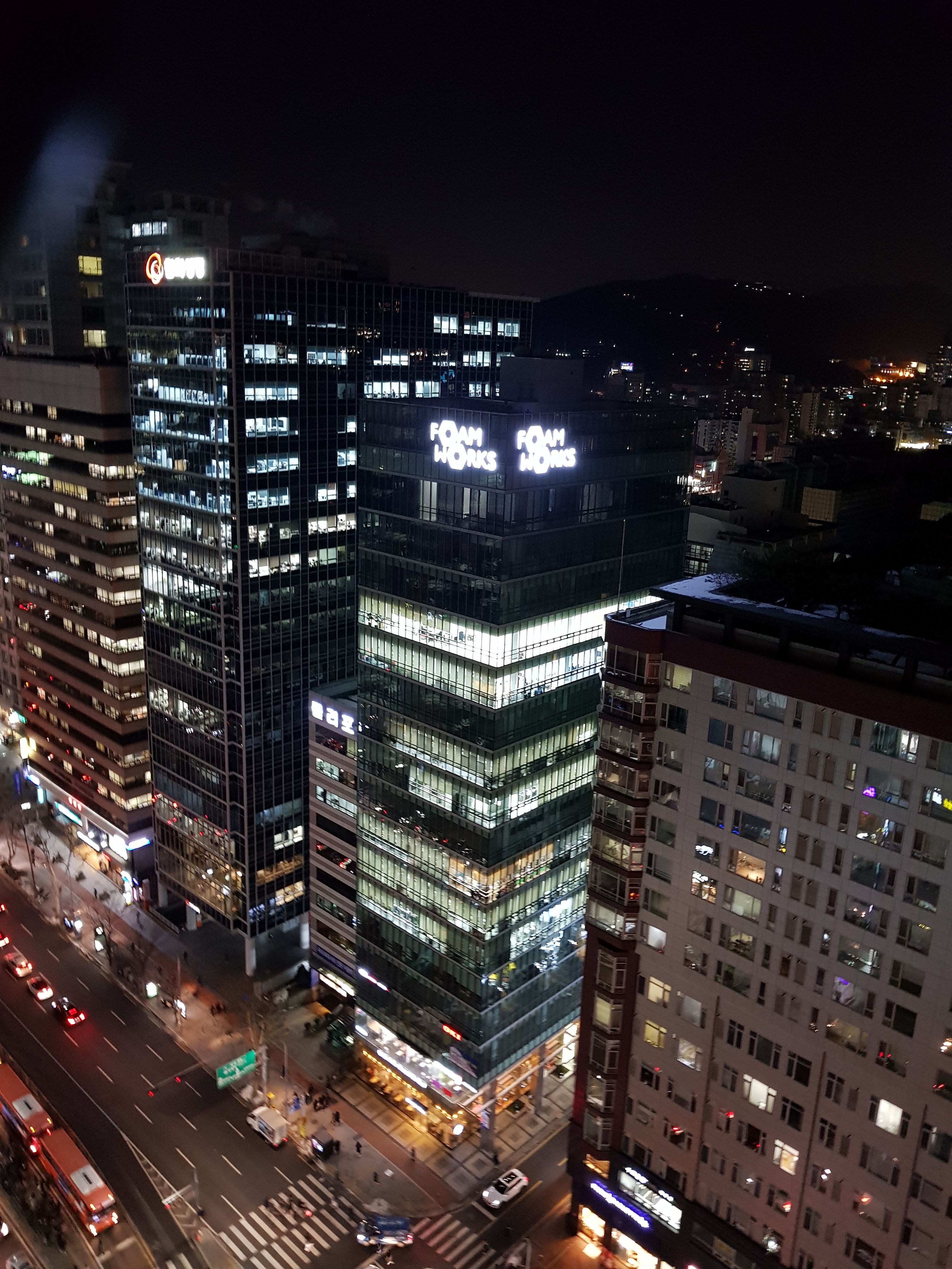 본사 전경 야경